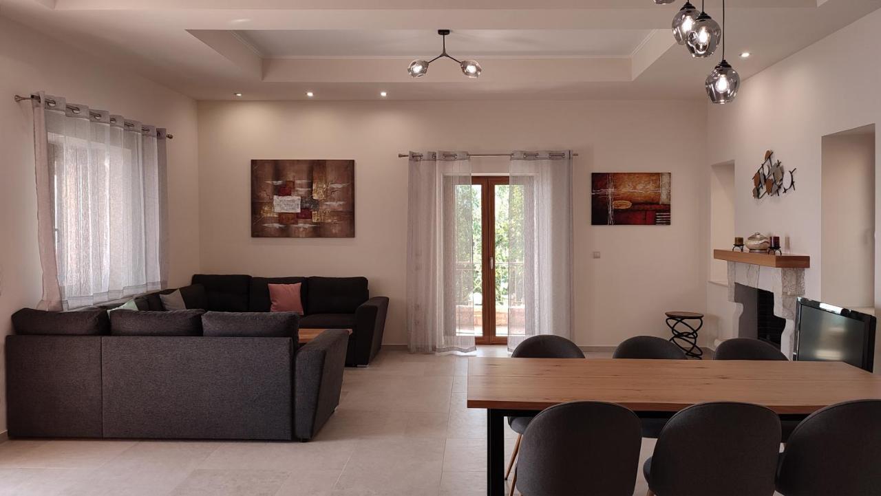 Olive Stonehouses - Alkistis Kalamata Ngoại thất bức ảnh